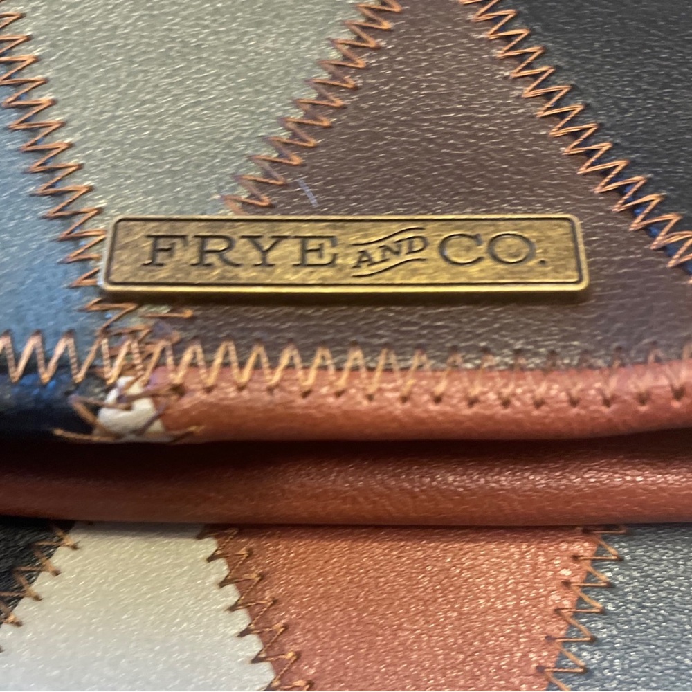 NWOT Frye and Co. Geometric Patchwork Crossbody Bag - Picture 3 of 10